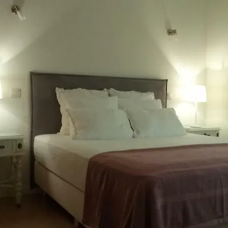 Casa Natura Гостевой дом Каштру-Марин